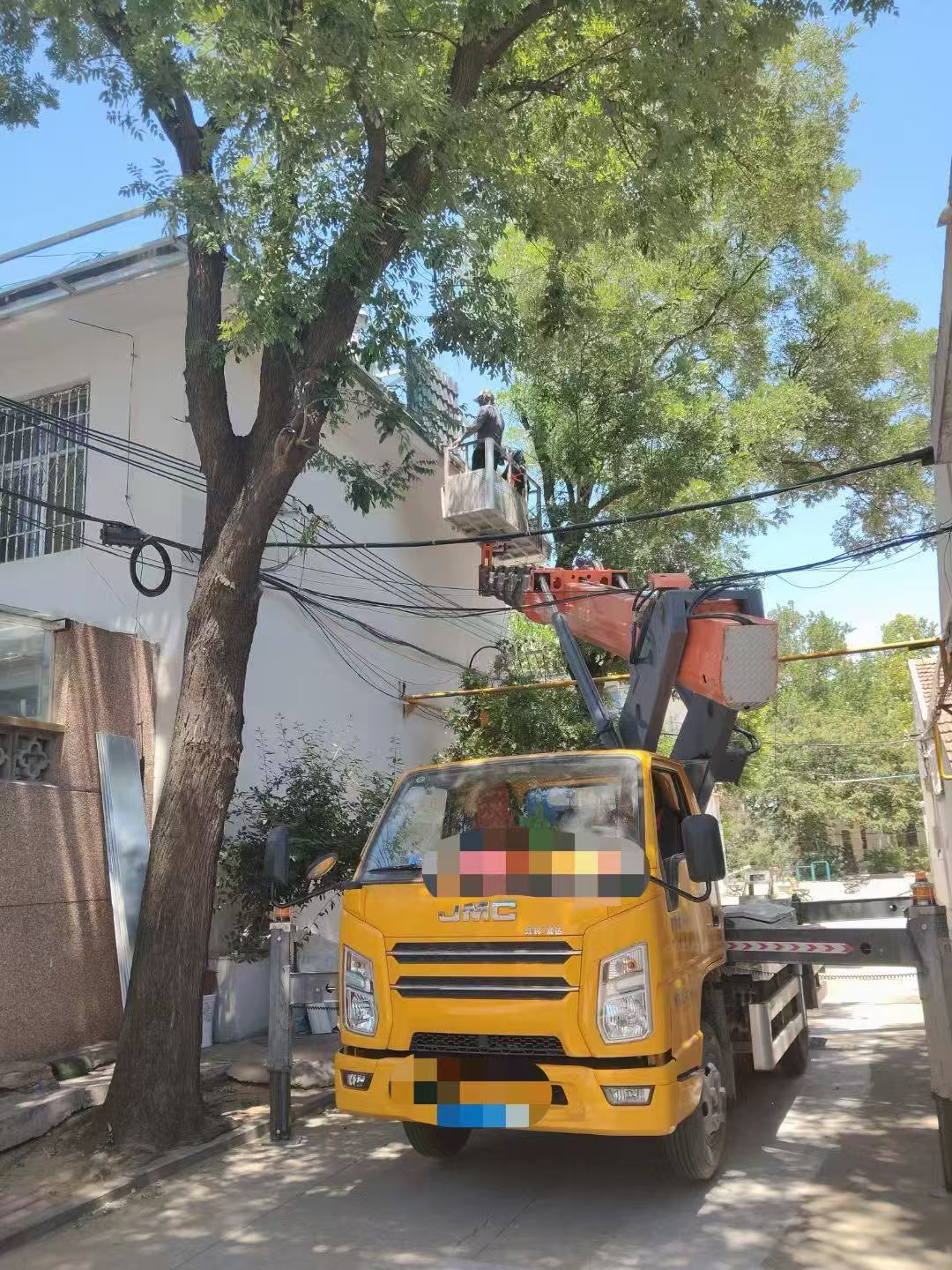 寿阳县高空作业车能吊装重物吗？最大承载多少公斤？